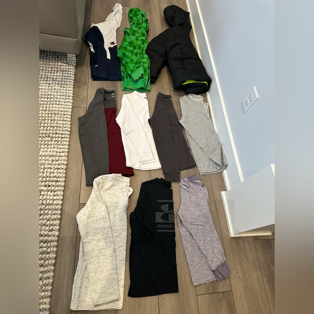 Boy clothes bundles size L